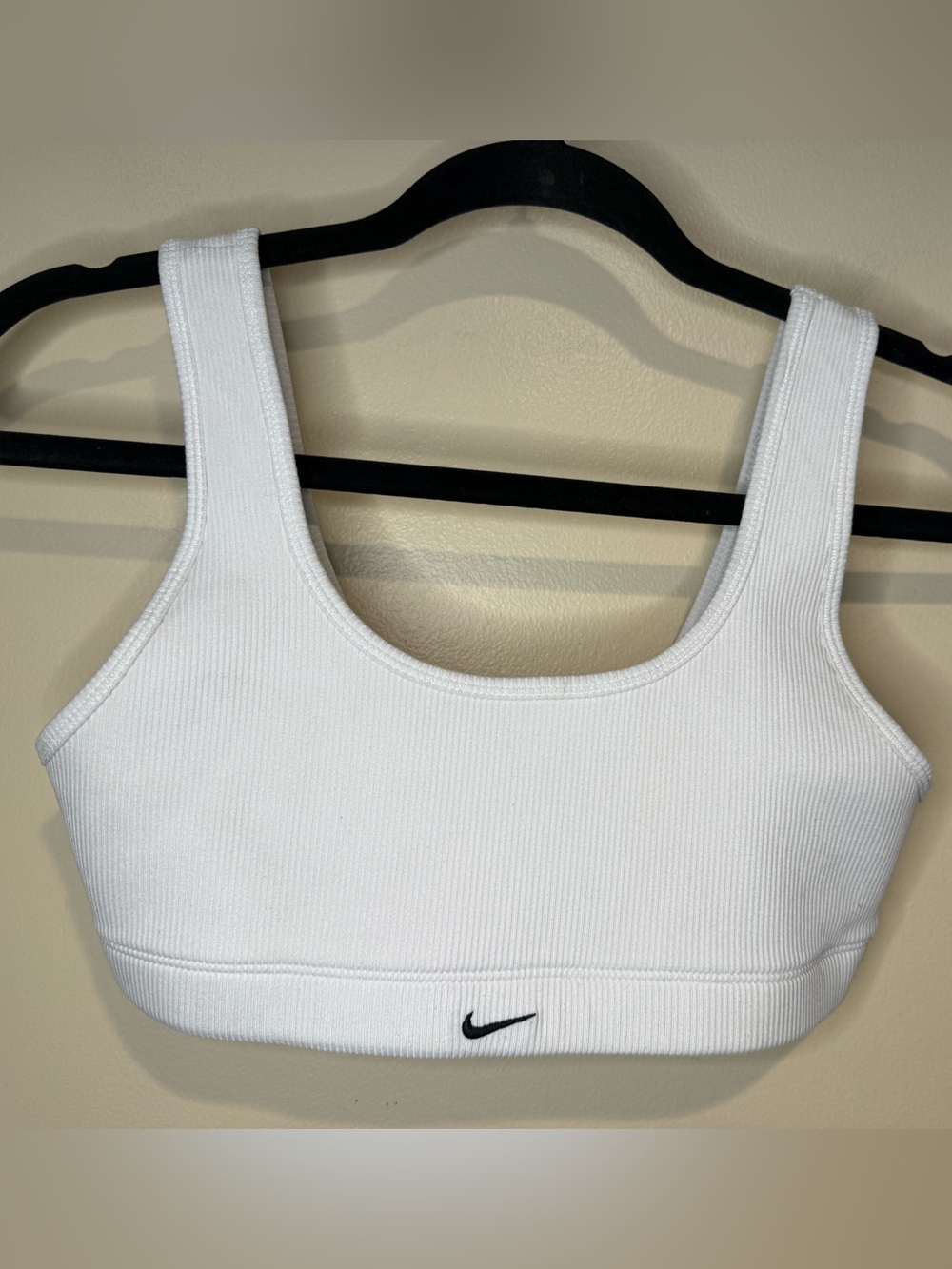 Nike Women's Large Alate All U Light-Support Lightly Lined Ribbed Sports Bra